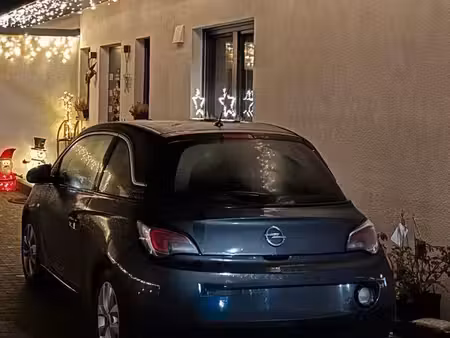 Opel Adam 