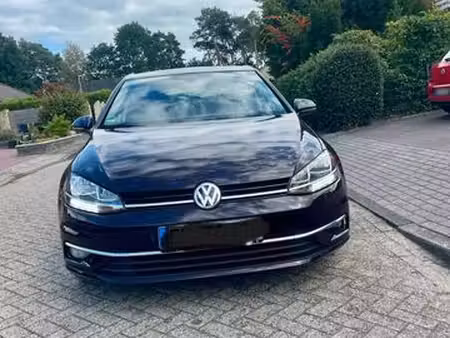 Volkswagen Golf TSI 110