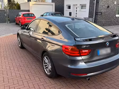 BMW Série 3 318d 2.0 143