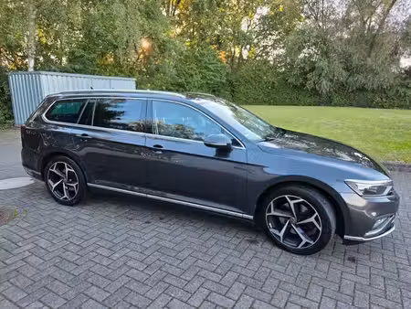 Volkswagen Passat 2.0 TDI 110