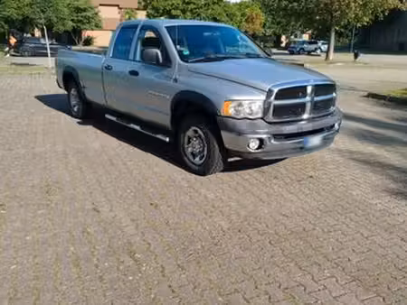 Dodge RAM 2500 