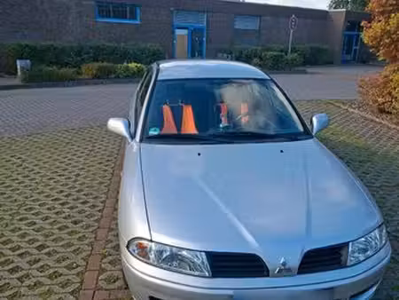 Mitsubishi Carisma 1.8 GDi 125