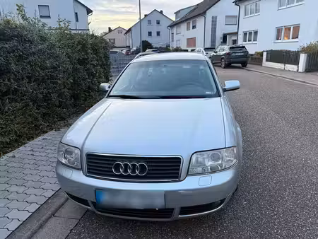 Audi A6 V6 2.4 170