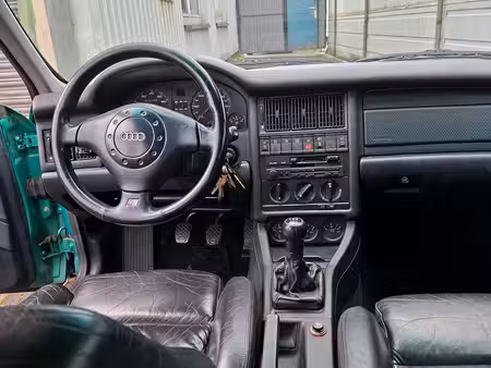 Audi 80 Avant 2.0 140