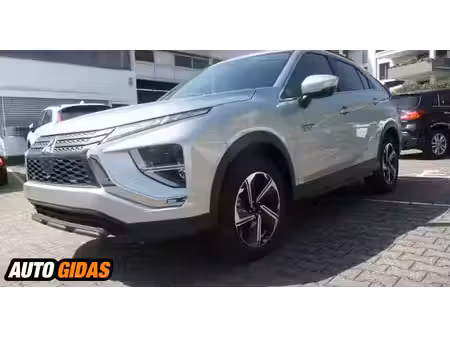 Mitsubishi Eclipse Cross 218 Invite