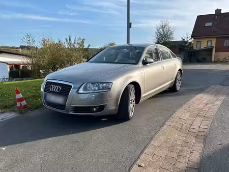 Audi A6 V6 2.4 177