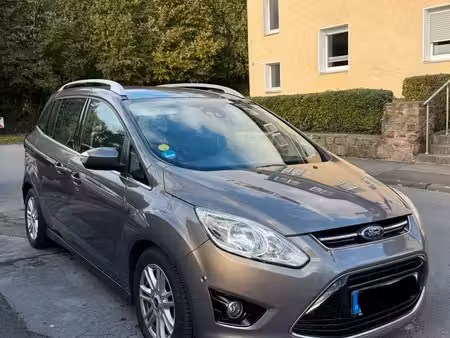 Ford Grand C-max 2.0 TDCi 140 SE