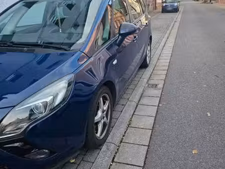 Opel Zafira 2.0 170