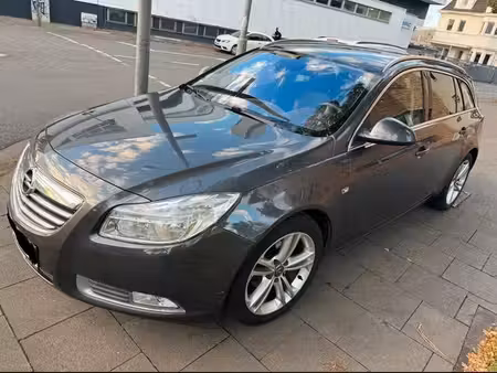Opel Insignia 1.8 140