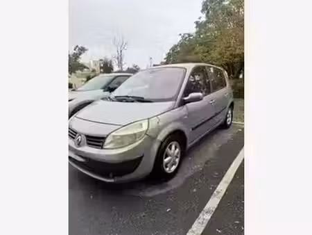Renault Scénic 1.6 110 Authentique