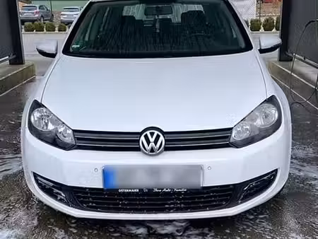 Volkswagen Golf 1.6 TDI 105