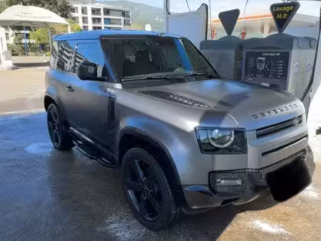 Land Rover Defender D250 3.0 249 Dynamic SE 4x4