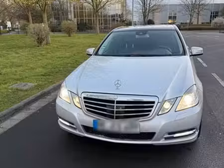 Mercedes-Benz Classe E E 350 170