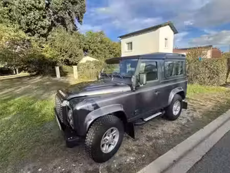 Land Rover Defender 2.2 122 E 4x4