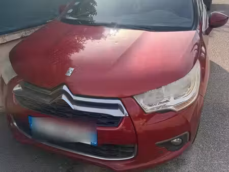 DS 4 