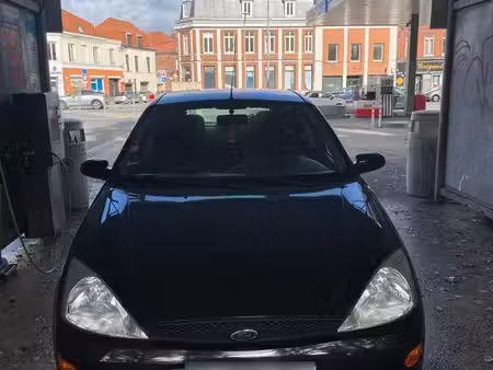 Ford Focus 1.4 75