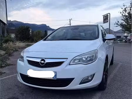Opel Astra CDTI 110