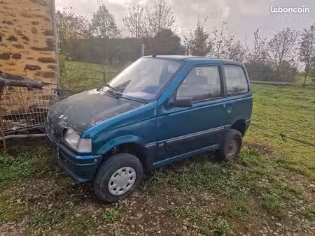 Microcar Lyra