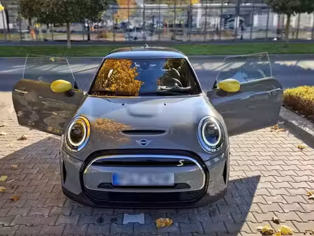 Mini Mini Cooper SE 184