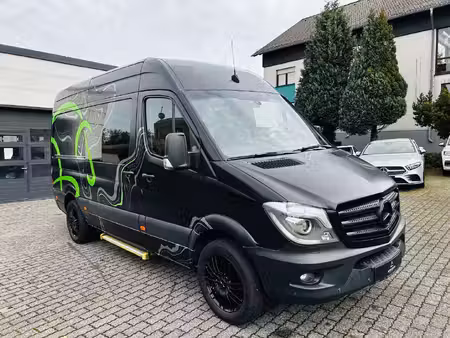 Mercedes-Benz Sprinter 319 V6 3.0 CDI 190