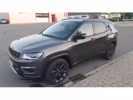 Jeep Compass 1.3 150 Limited