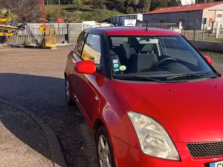 Suzuki Swift 1.3 92