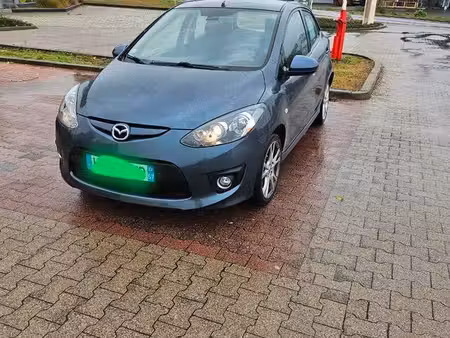Mazda Mazda2 1.6 90