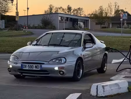 Mazda MX-3 1.6 107