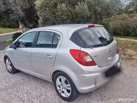 Opel Corsa 1.3 CDTI 95