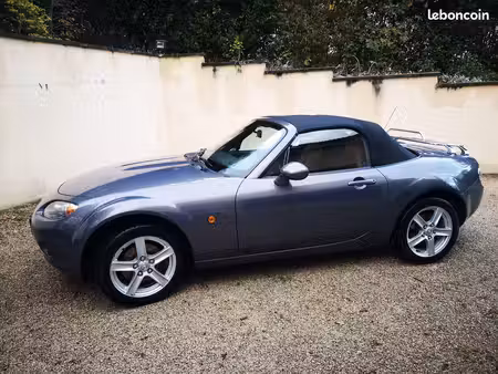 Mazda MX5 1.8 126