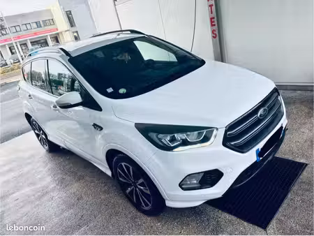 Ford Kuga 2.0 TDCi 150 ST Line