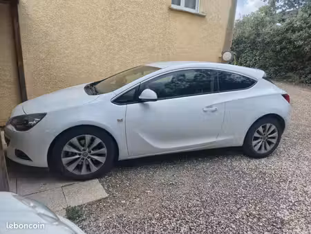 Opel Astra 1.7 CDTI 130