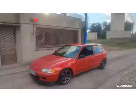 Honda Civic 1.3 75