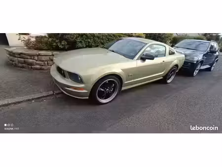 Ford Mustang GT V8 4.6