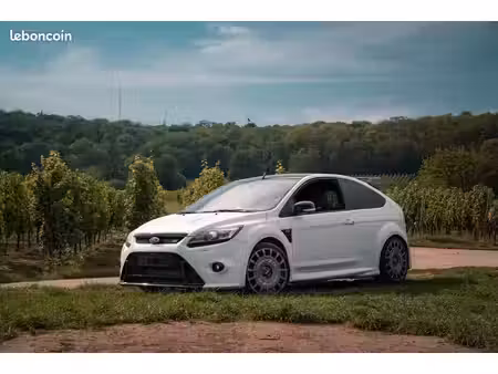 Ford Focus RS 2.5 305