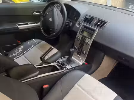 Volvo C30 2.0 D 136