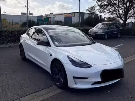 Tesla Model 3 Performance 275