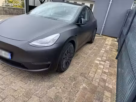 Tesla Model Y Standard 275