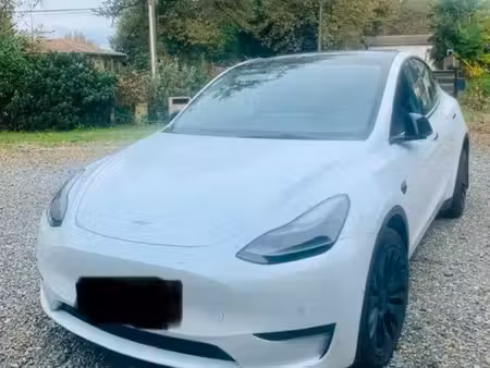 Tesla Model Y Grande Autonomie 275 4x4