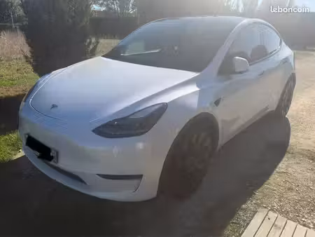 Tesla Model Y Performance 275