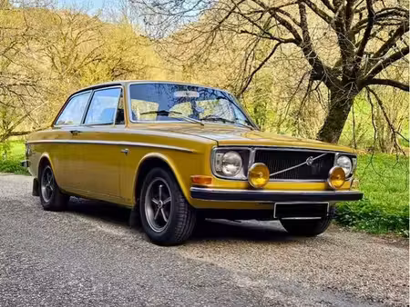 Volvo 142 