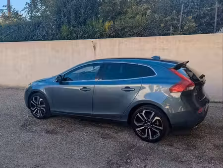 Volvo V40 D3 2.0 150