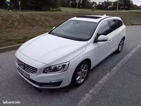 Volvo V60 D2 1.6 115