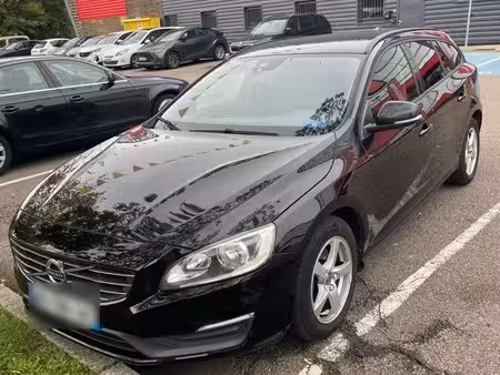 Volvo V60 D3 2.0 136