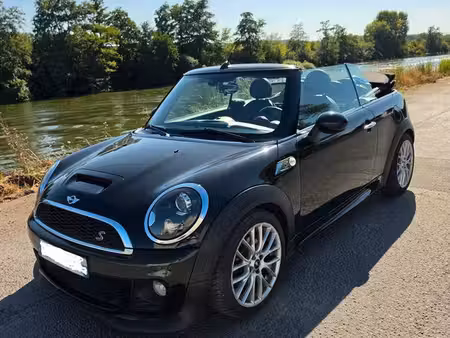 Mini Cabrio John Cooper Works 2.0 143
