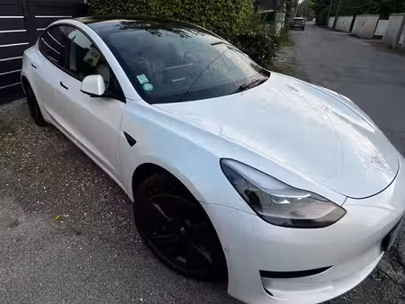 Tesla Model 3 Standard Plus 275