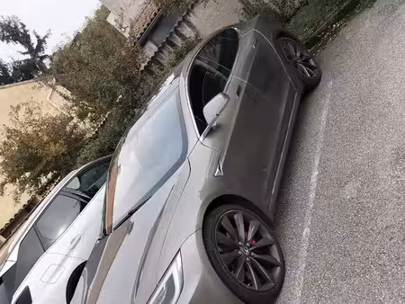 Tesla Model S P90D 4x4