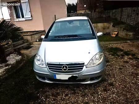 Mercedes-Benz Classe A A 180 2.0 109
