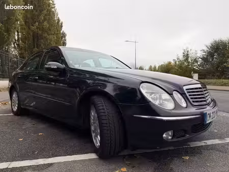 Mercedes-Benz Classe E E 220 2.2 150