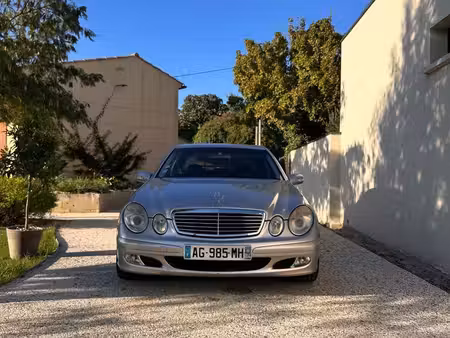 Mercedes-Benz Classe E E 200 2.1 122